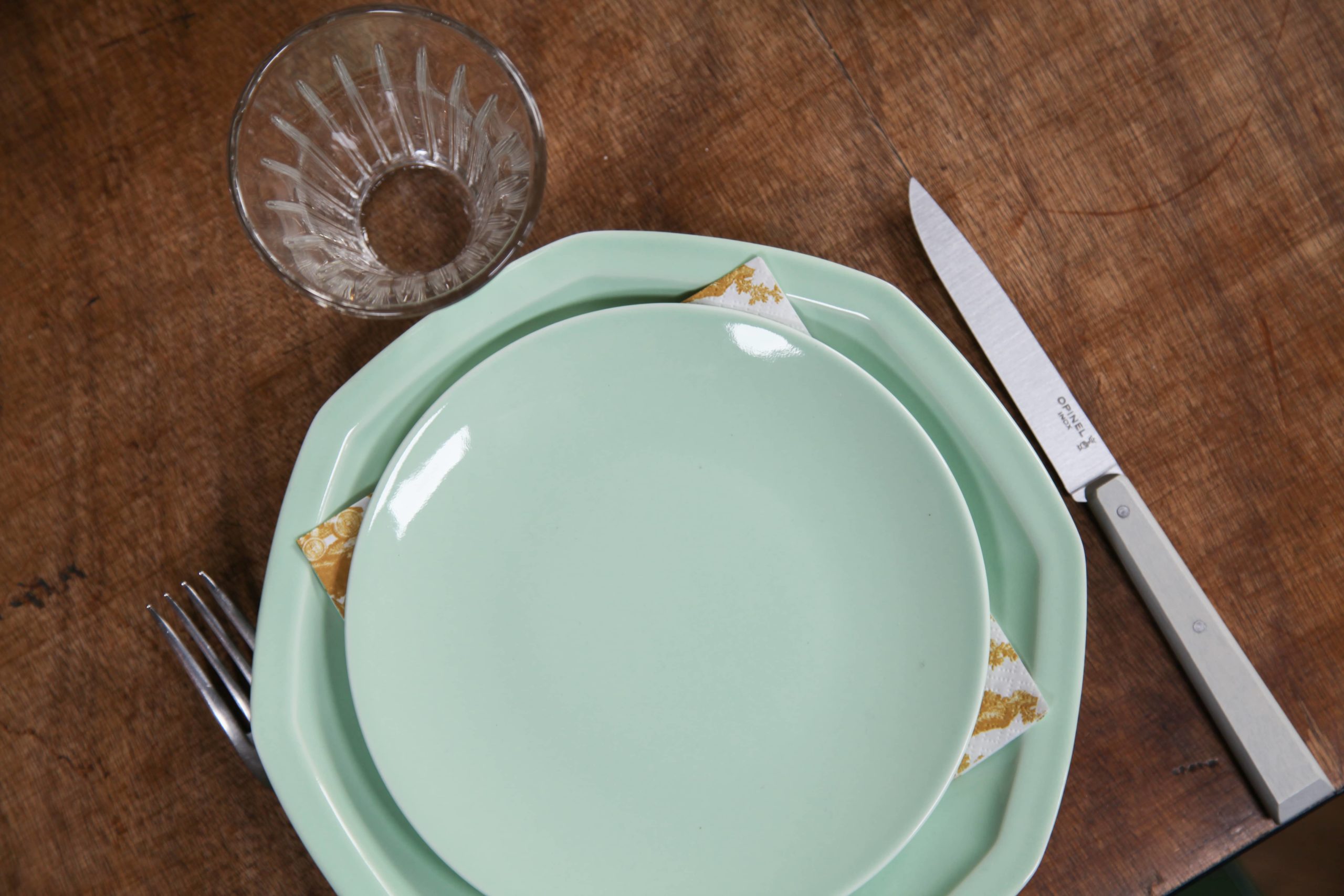 ogre-la-fabrique-essentielle-assiette-dessert-porcelaine-vert-amande-19cm image 2