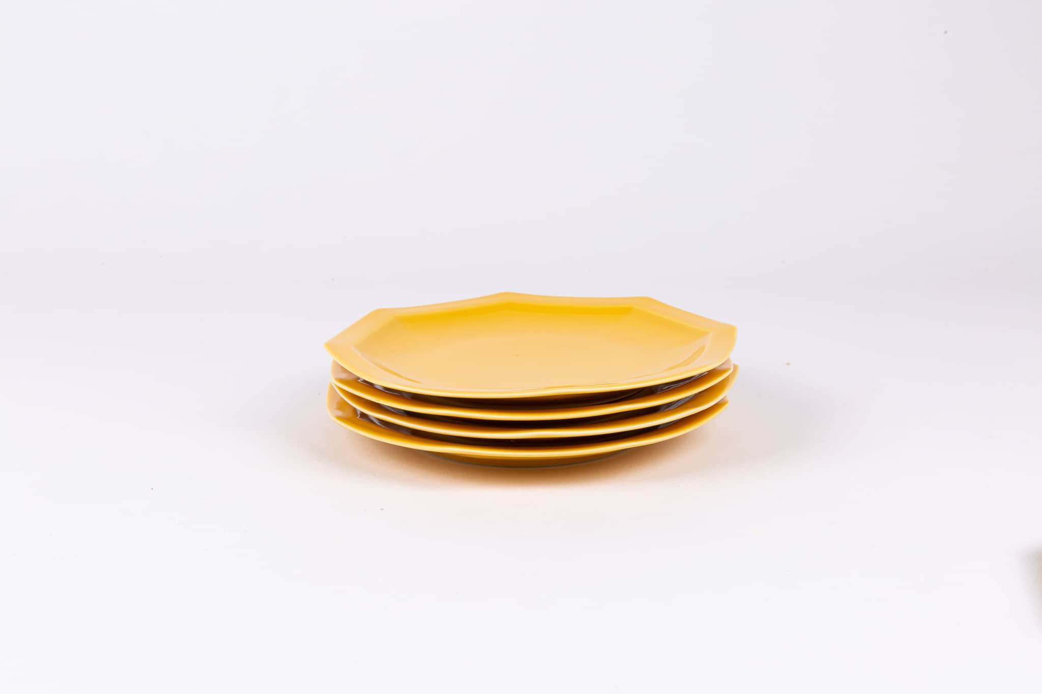 ogre-la-fabrique-intemporelle-assiette-dessert-porcelaine-jaune-moutarde-19cm image 3