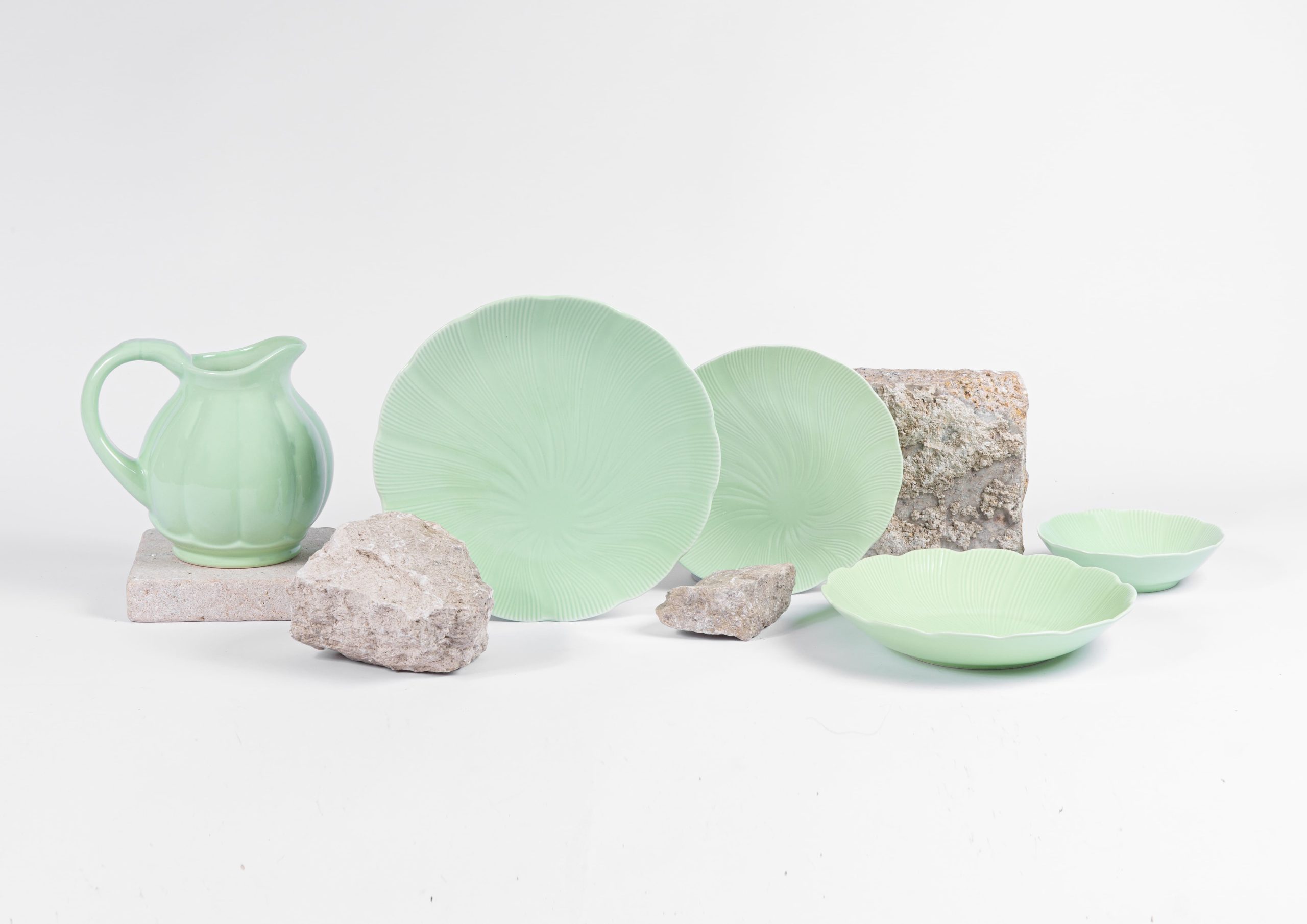 ogre-la-fabrique-tahiti-assiette-creuse-porcelaine-verte-festonn-e-22-cm image 5