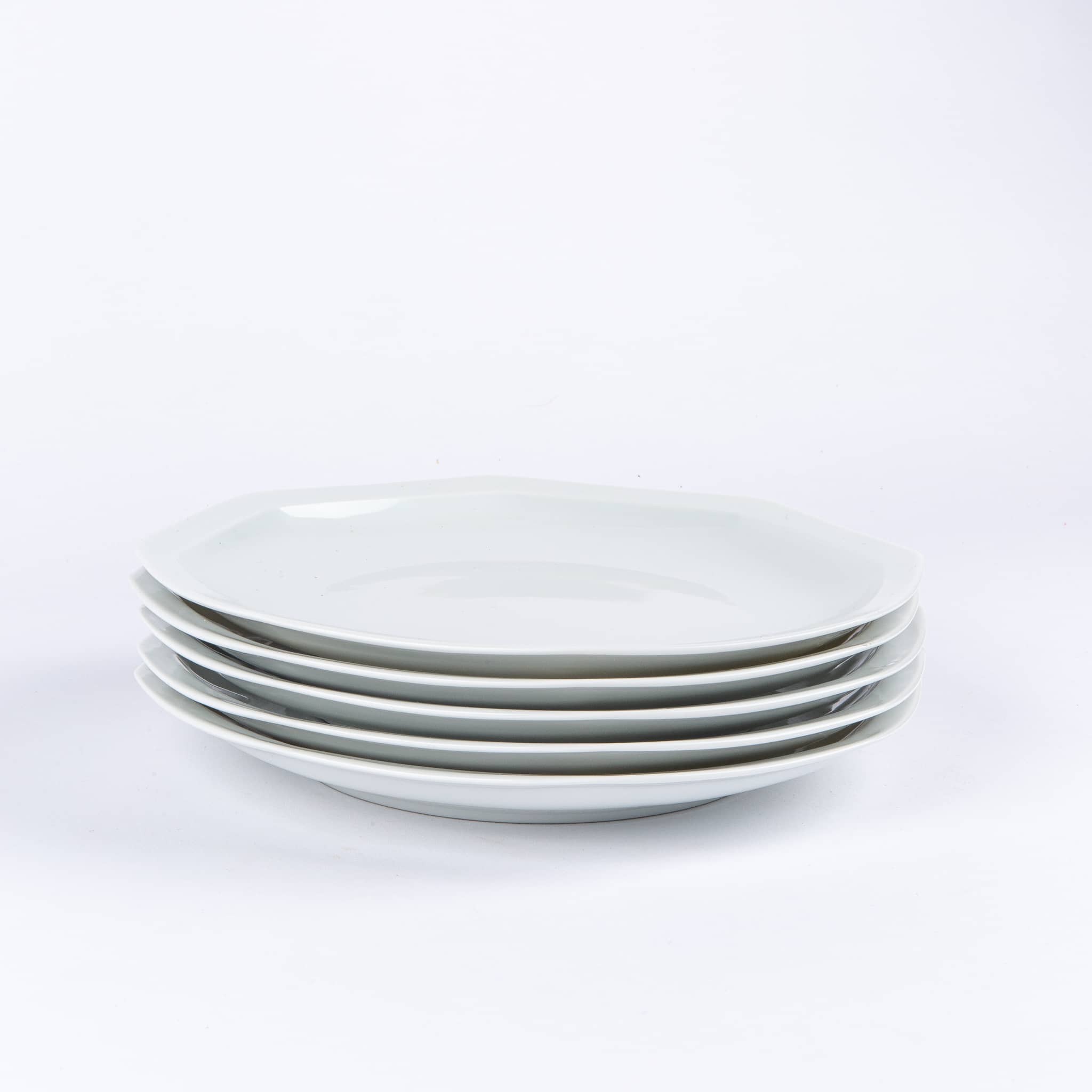 ogre-la-fabrique-intemporelle-grande-assiette-octogonale-blanche-24-5-cm image 3