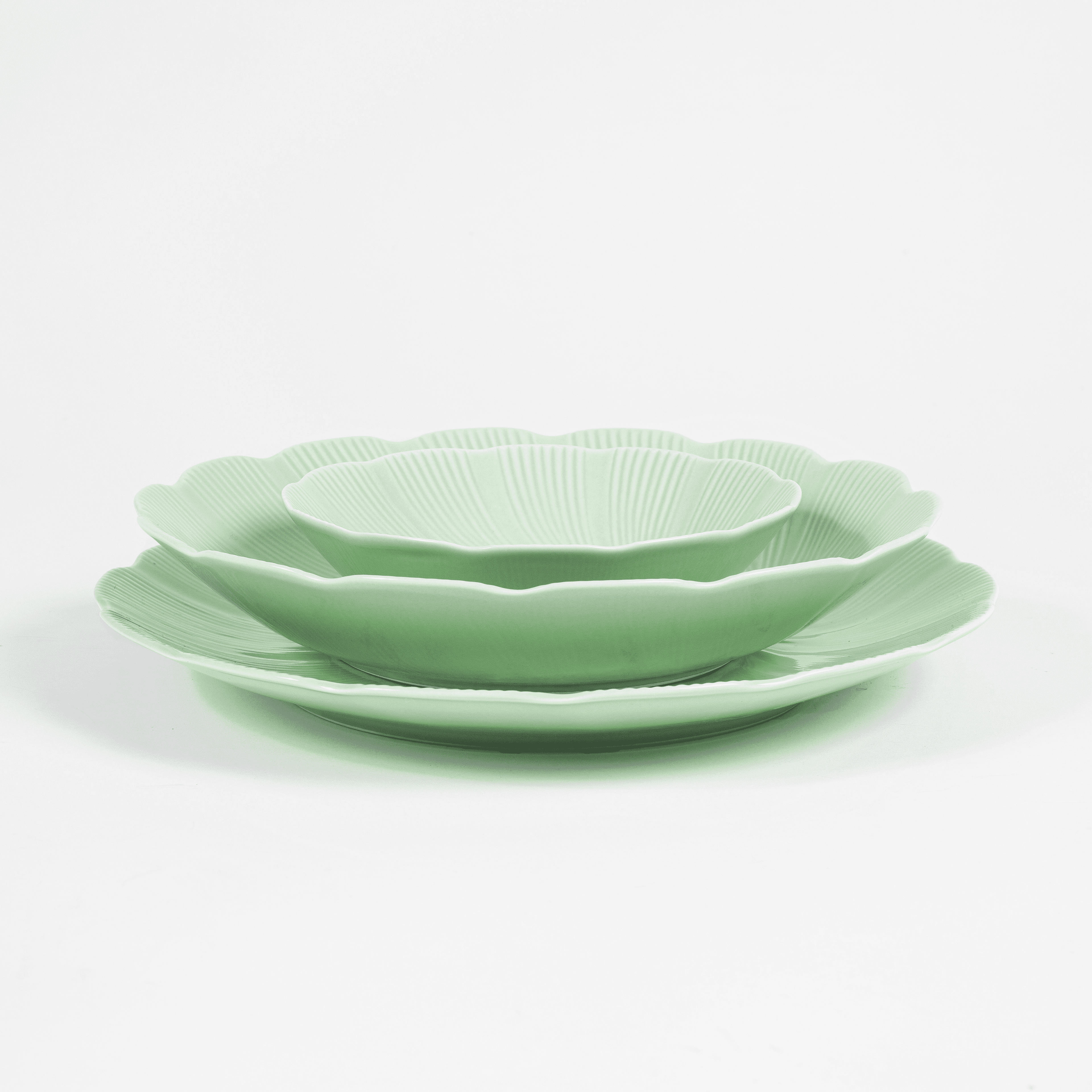 ogre-la-fabrique-tahiti-assiette-creuse-porcelaine-verte-festonn-e-22-cm image 6