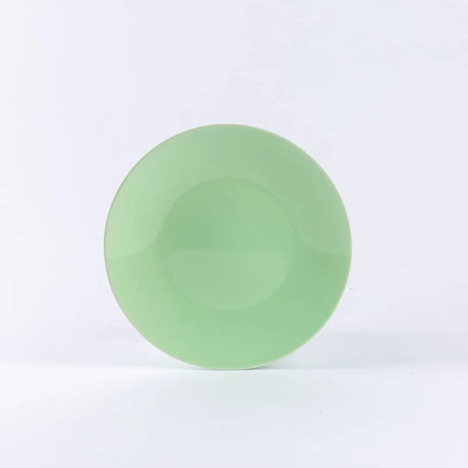 ogre-la-fabrique-essentielle-assiette-dessert-porcelaine-vert-amande-19cm image 1