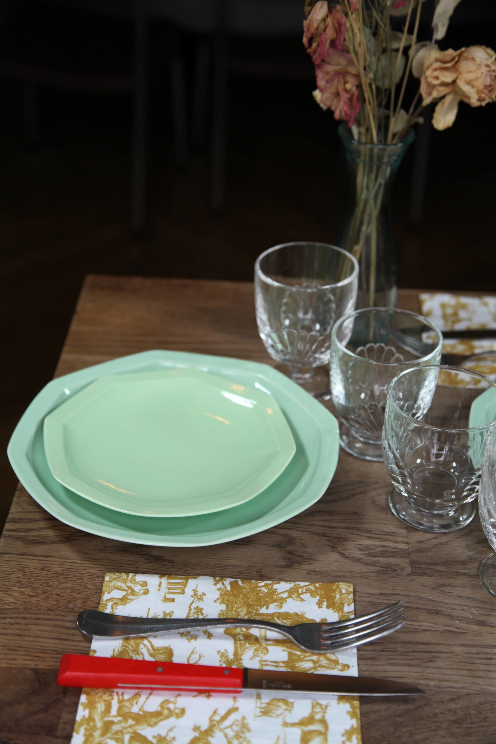 ogre-la-fabrique-intemporelle-assiette-dessert-vert-amande-19cm image 4