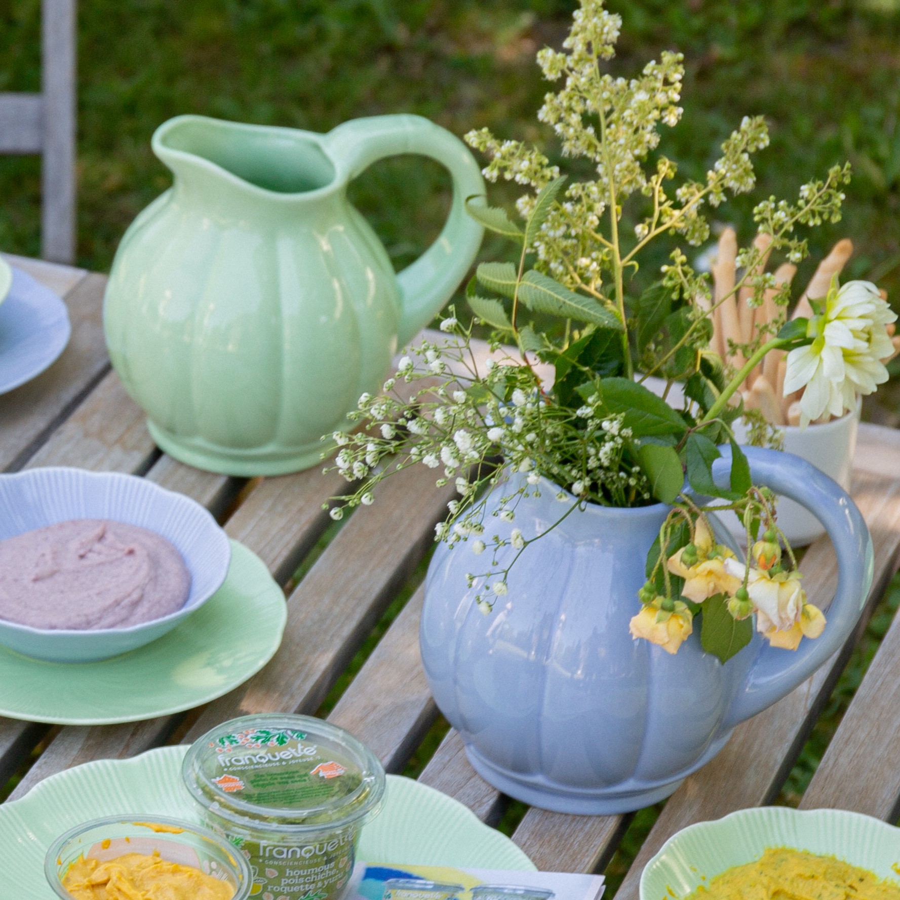ogre-la-fabrique-c-t-table-pichet-melon-porcelaine-verte image 7